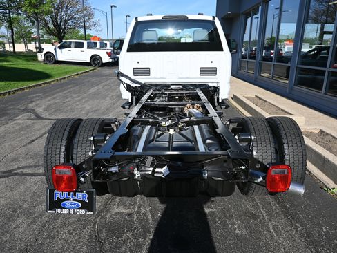 New 2026 Ford F550 2WD Regular Cab Super Duty image 4