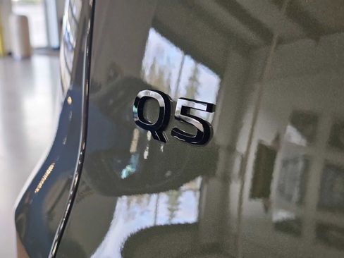 New 2025 Audi Q5 Premium Plus image 15