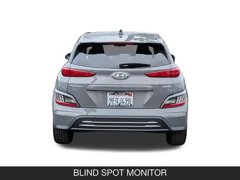 Used 2023 Hyundai Kona Limited w/ Cargo Package FWD image 9