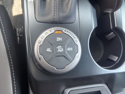 New 2026 Ford Bronco Outer Banks AWD/4WD image 24