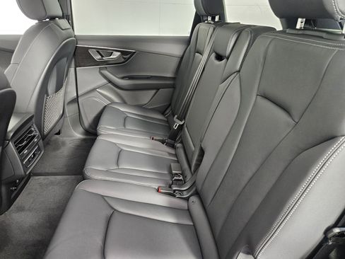 New 2026 Audi Q7 3.0T Premium AWD/4WD image 39