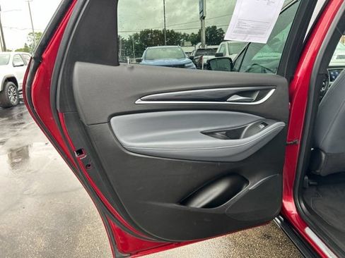 Used 2023 Buick Enclave Essence w/ Experience Buick Package FWD image 20