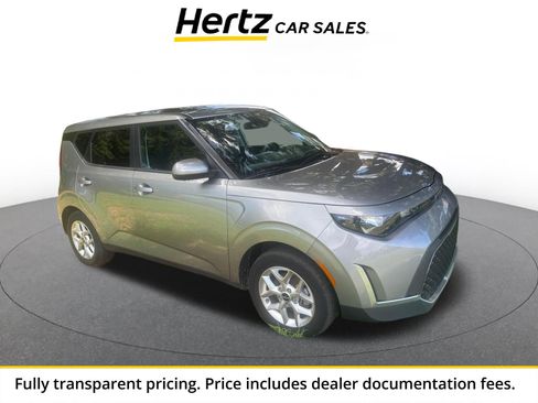 Used 2025 Kia Soul LX w/ LX Technology Package FWD image 1