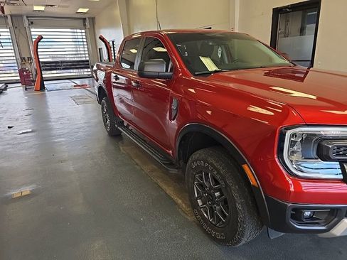 Used 2024 Ford Ranger XLT w/ FX4 Off-Road Package AWD/4WD image 1