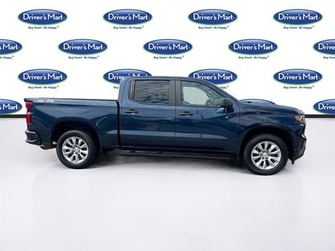 Used 2021 Chevrolet Silverado 1500 Custom w/ LPO, Dark Essentials Package AWD/4WD image 8
