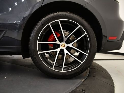 Used 2024 Porsche Macan S image 17