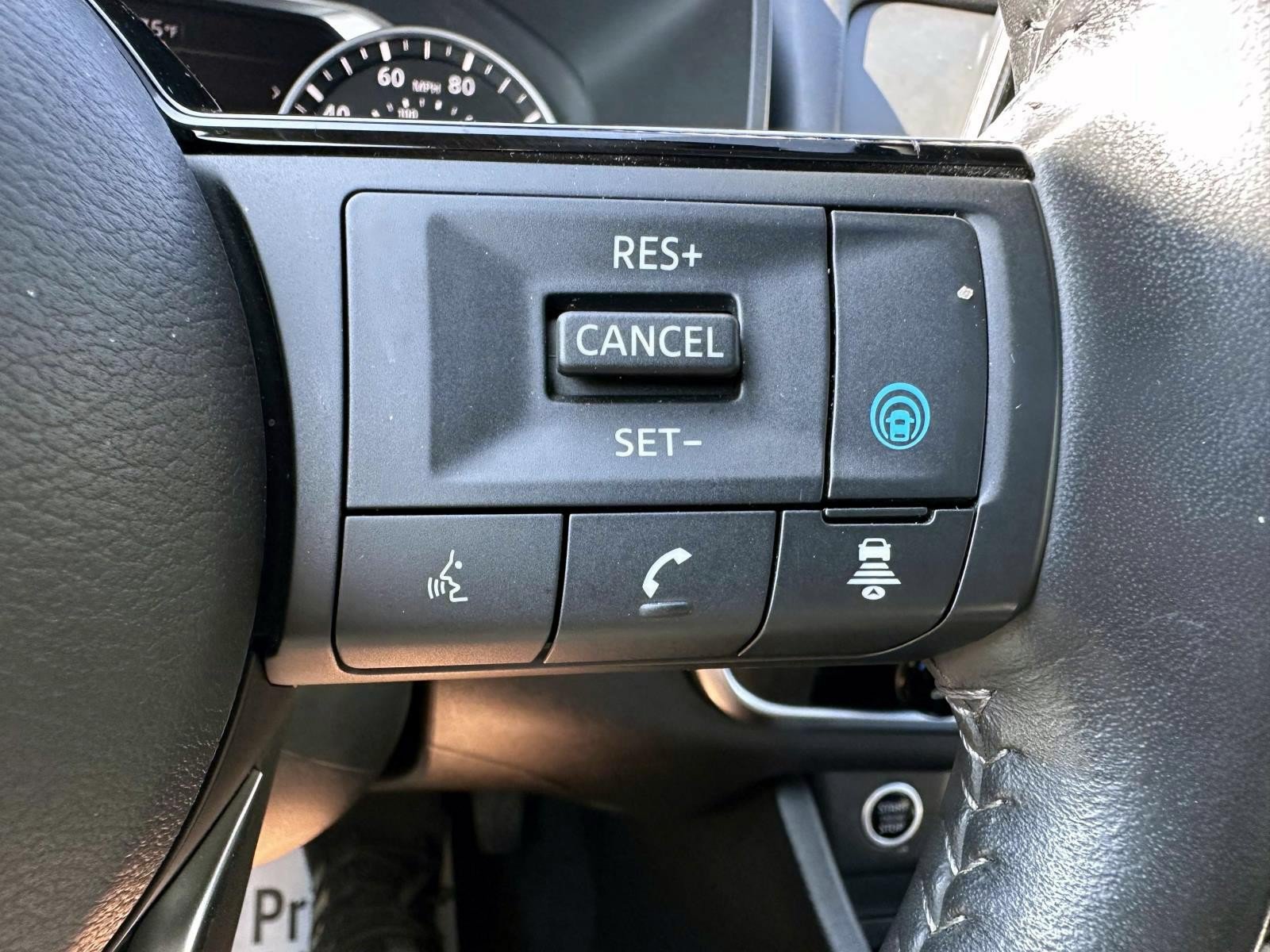 Used 2023 Nissan Rogue SV w/ SV Premium B Package AWD/4WD image 19