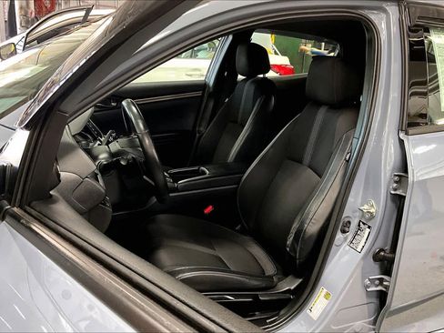 Used 2021 Honda Civic Sport image 8