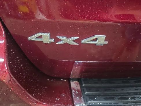 Used 2017 Jeep Grand Cherokee Limited AWD/4WD image 16