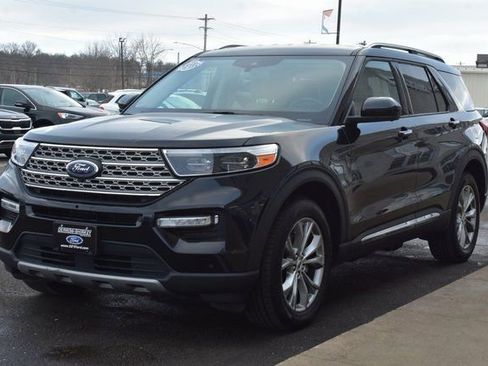 Used 2023 Ford Explorer Limited image 12