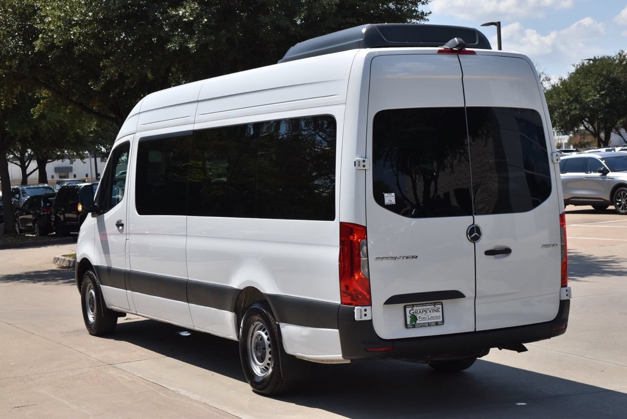Used 2025 Mercedes-Benz Sprinter 2500 image 10