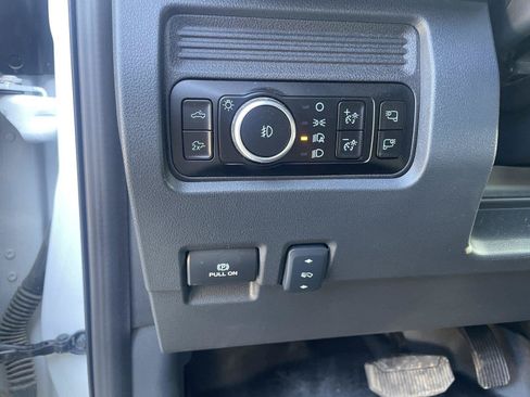 Used 2025 Ford F250 Lariat AWD/4WD image 13