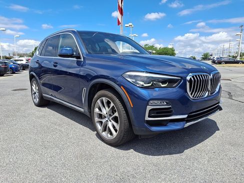 Used 2021 BMW X5 xDrive40i w/ Premium Package AWD/4WD image 1