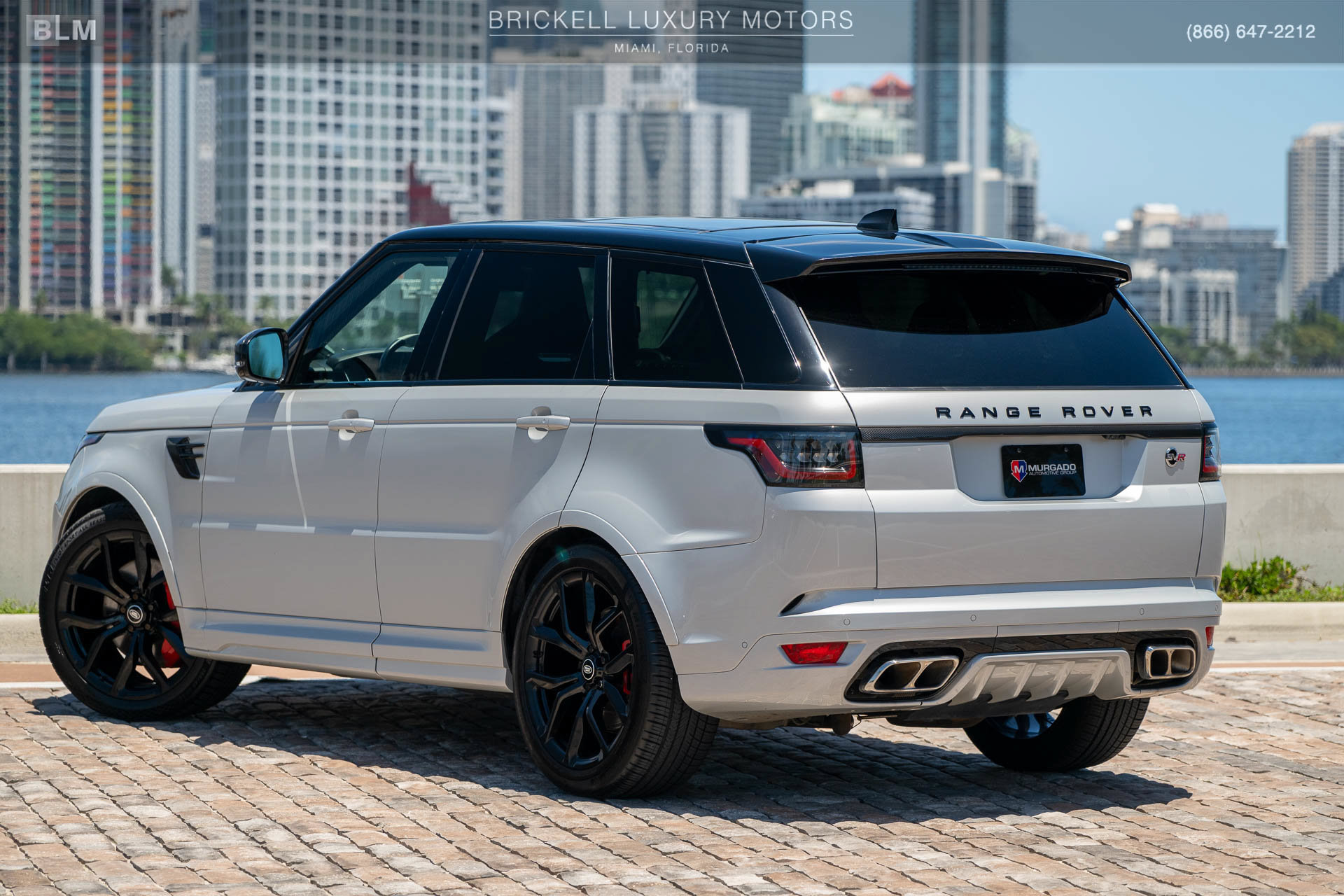 Used 2022 Land Rover Range Rover Sport SVR Carbon Edition AWD/4WD image 13
