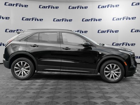 Used 2019 Cadillac XT4 Sport w/ Cold Weather Package AWD/4WD image 7