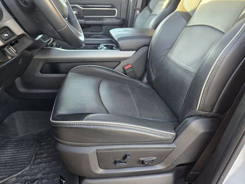 Used 2020 RAM 3500 Laramie image 41