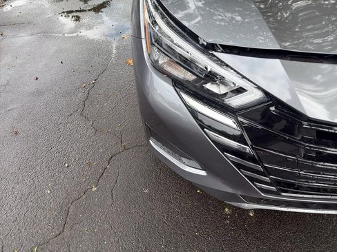 New 2025 Nissan Versa S image 10