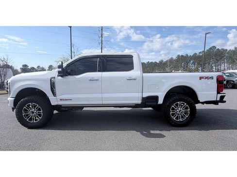 Used 2026 Ford F250 Platinum w/ Platinum Plus Package image 5