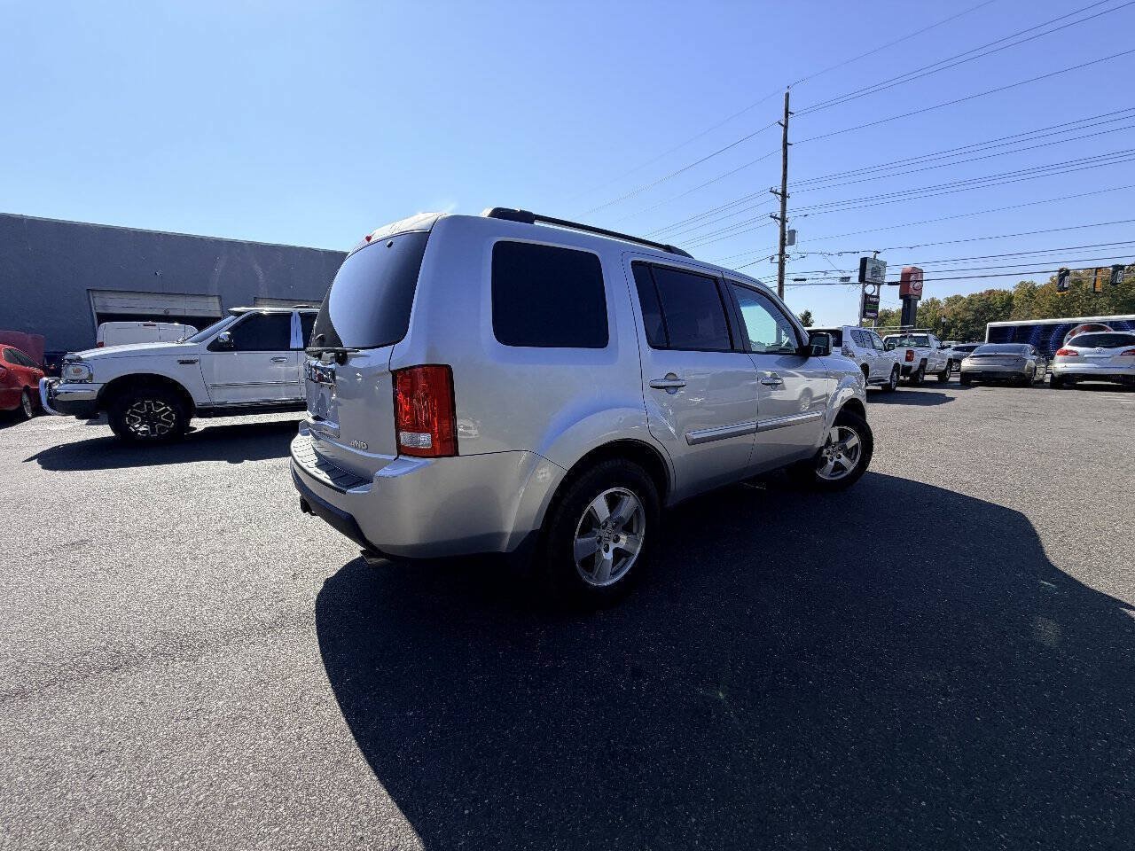 Used 2010 Honda Pilot EX-L image 27
