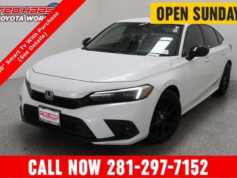 Used 2022 Honda Civic Sport image 1