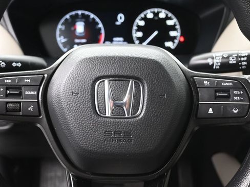 Certified 2024 Honda HR-V LX image 18