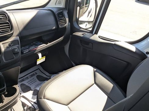 New 2026 RAM ProMaster 2500 w/ Convenience Group FWD image 17