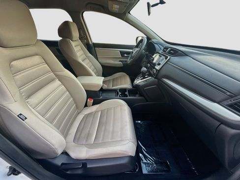 Certified 2019 Honda CR-V LX image 28