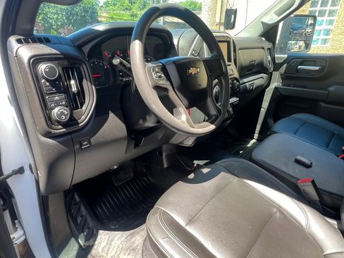 Used 2020 Chevrolet Silverado 2500 W/T w/ WT Convenience Package AWD/4WD image 13