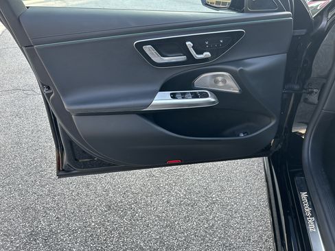 Certified 2025 Mercedes-Benz E 450 4MATIC Sedan w/ Multicontour Seating Package image 18