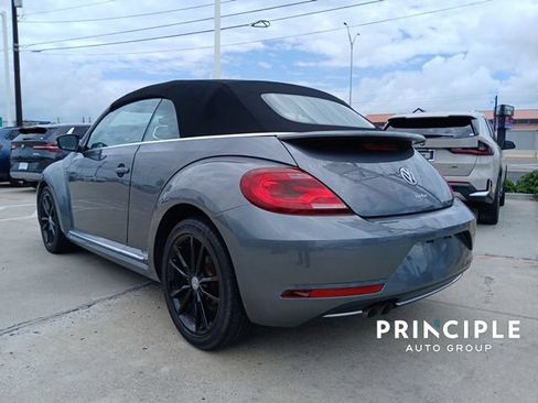 Used 2019 Volkswagen Beetle 2.0T SE FWD image 9