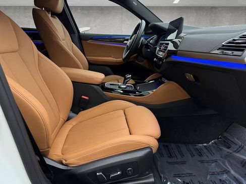 Used 2024 BMW X4 M40i w/ Premium Package image 24