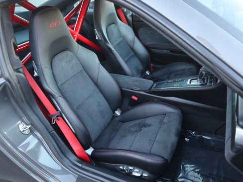 Used 2016 Porsche 911 GT3 RWD image 45