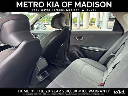 Used 2025 Kia K4 FWD image 29