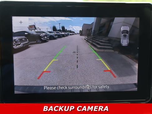 Used 2022 Ford Explorer XLT w/ Equipment Group 202A AWD/4WD image 19