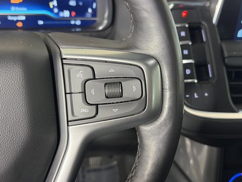 Used 2022 Chevrolet Tahoe Z71 w/ Luxury Package image 34