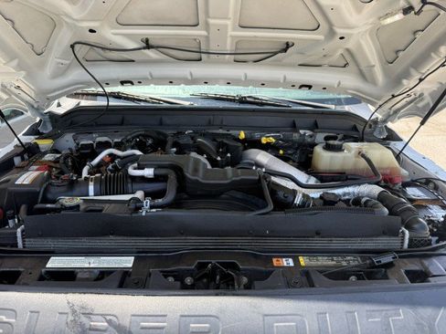 Used 2015 Ford F350 XL w/ Power Equipment Group AWD/4WD image 17