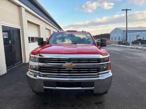 Used 2018 Chevrolet Silverado 3500 LT image 3
