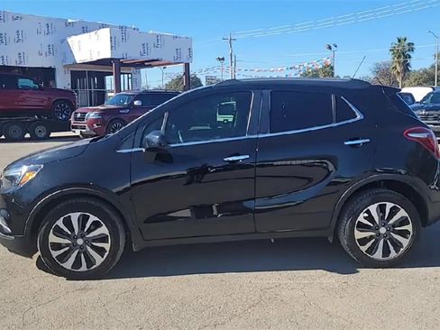 Used 2022 Buick Encore Preferred image 5