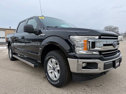 Used 2018 Ford F150 XLT image 3