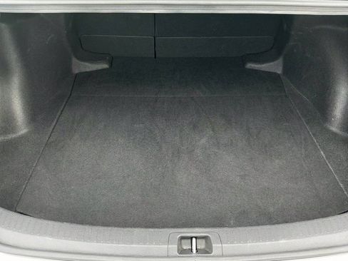 Used 2025 Toyota Camry LE FWD image 28