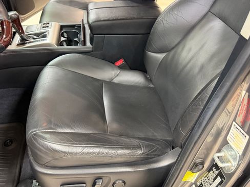 Used 2014 Lexus GX 460 w/ Premium Package AWD/4WD image 23