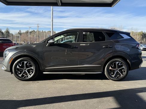 Used 2023 Kia Sportage EX image 8