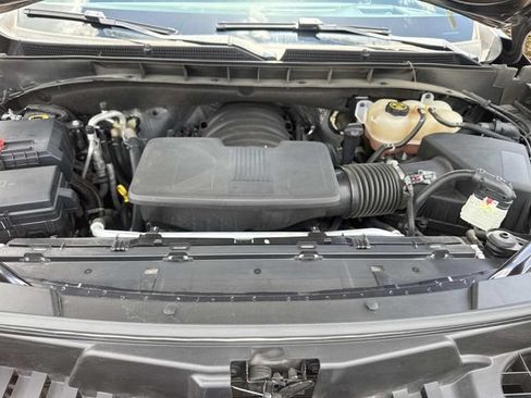 Used 2023 Cadillac Escalade ESV Sport Platinum AWD/4WD image 8