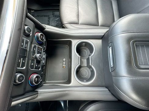 Used 2024 Chevrolet Tahoe LT image 28