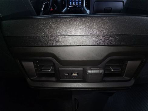 Used 2021 Chevrolet Silverado 1500 LT Trail Boss w/ Convenience Package II AWD/4WD image 24