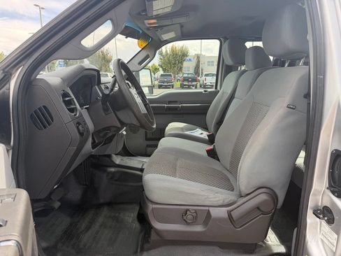 Used 2015 Ford F250 XL w/ Power Equipment Group AWD/4WD image 13