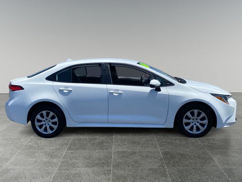 Used 2023 Toyota Corolla LE FWD image 6