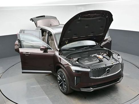 New 2026 Volvo XC90 T8 Ultra w/ Lounge Package AWD/4WD image 49