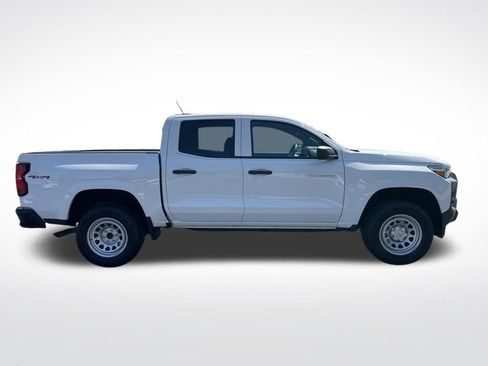 Used 2024 Chevrolet Colorado W/T w/ WT Convenience Package II image 15