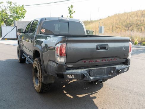 Used 2023 Toyota Tacoma TRD Off-Road AWD/4WD image 5